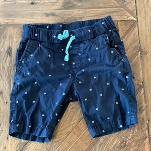 Boys size 4 shorts.